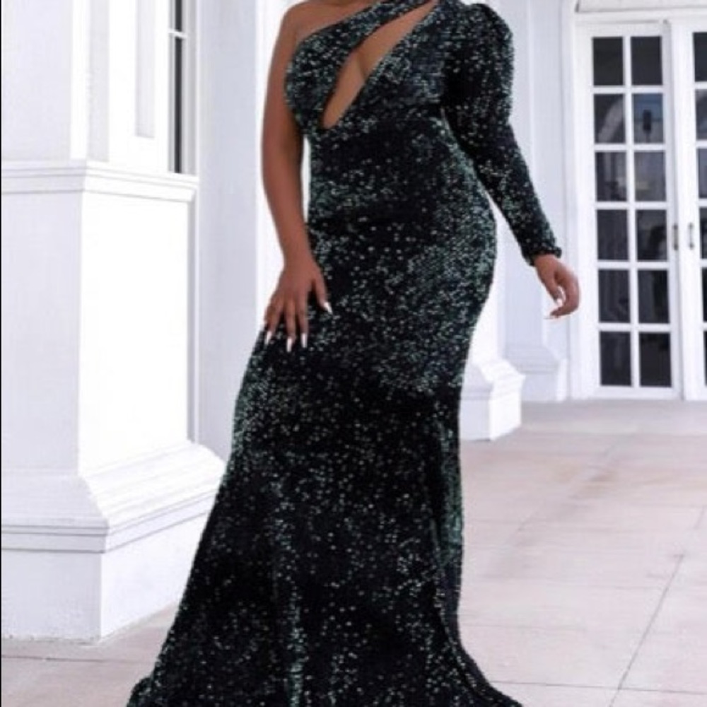 Ball or prom gown